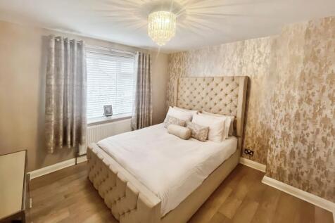 Hurst Park Drive, Liverpool, Merseyside, L36 photo 3