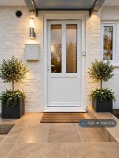 Entrance. Furniture Not Included