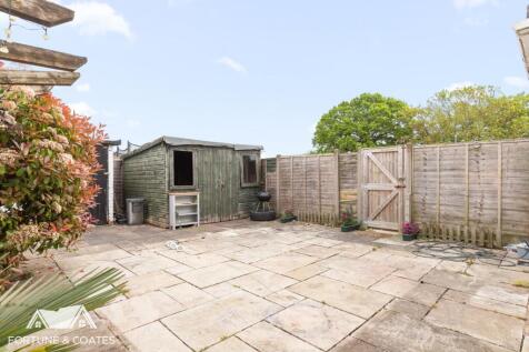 BarnMead_40.jpg