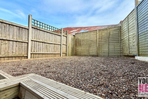 Folkestone Estate Agents, Your Key Move - Victoria