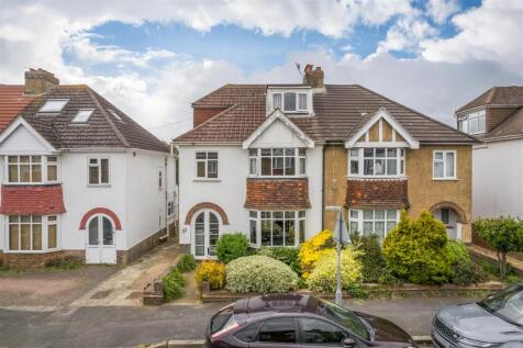 22 Holmes Avenue-2.jpg