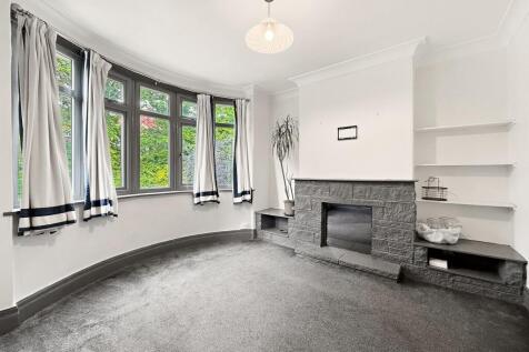 Roxholme Place, Leeds, LS7 photo 2