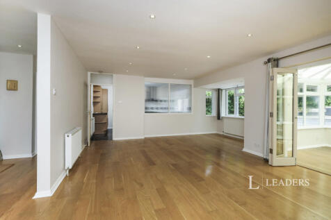 Loung-Dining Room