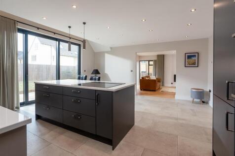 12 Lavender Drive 1829-8.jpg