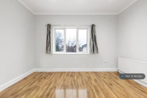 Stanwell Road, Ashford, TW15 photo 4