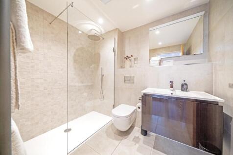 Ground Floor Gues...