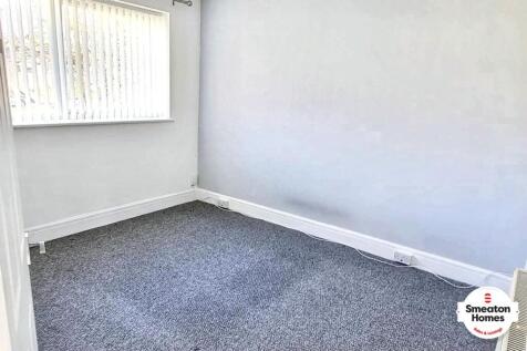 Vicarage Gardens, St Budeaux, PL5 photo 5