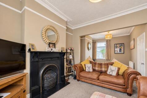 Sitting/Dining Room
