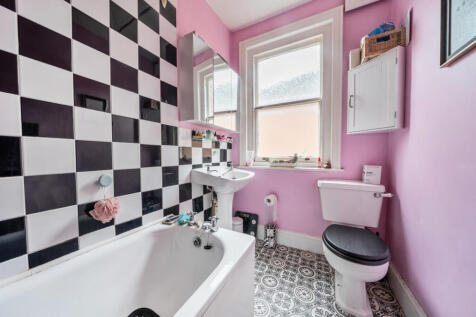 1388383-12-693820...