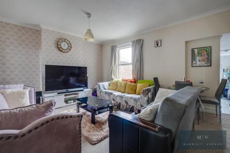 Blackhorse Lane 45 MV-18.jpg