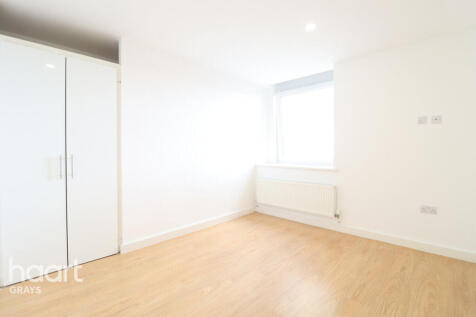 Cherrydown East, BASILDON photo 3