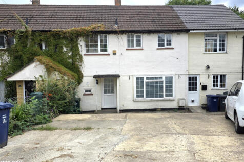 2 bed terraced house for sale Wellside Close, Hig