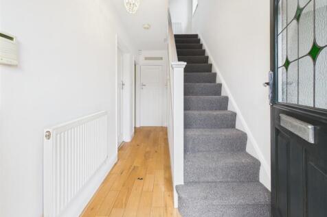 Ladywood Road, Kirk Hallam, Derbyshire, DE7 4NS photo 4