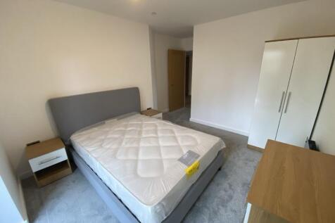 Bedroom One.jpg