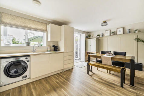 1325039-12-6877d1...