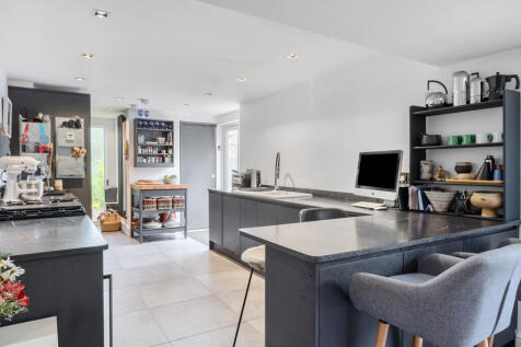 1314341-3-685eb24...