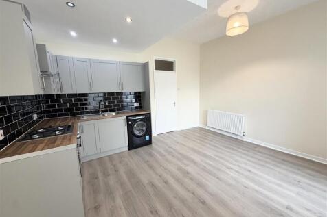 Withens Lane, Wallasey photo 3