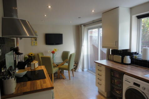 Esher Court, Northampton photo 4