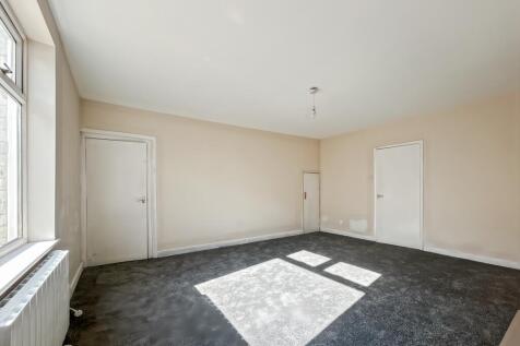 Katherine Street, Ashington, Northumberland photo 3