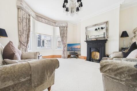 CAM01085G0-PR0663...