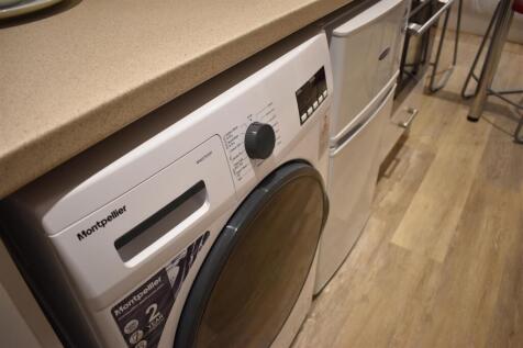 Apartment 403 Unihouse photo 5