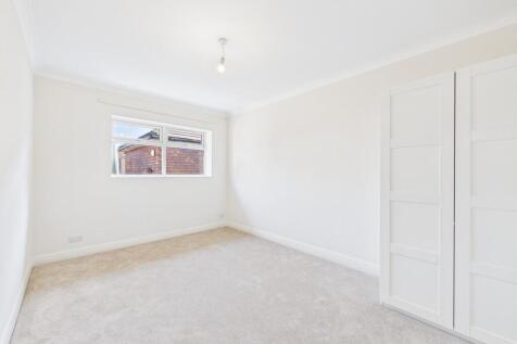 Half Moon Lane, Worthing, BN13 2EL photo 4