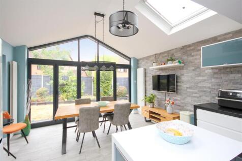kitchen 3.JPG