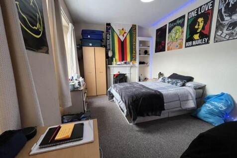 FirstFloor Front Bed
