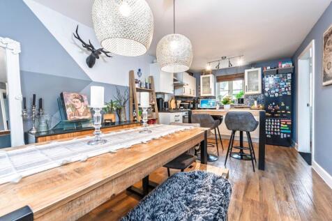 Dining &amp; Kitchen