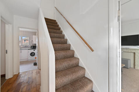 80 Queensway, Leamington Spa, CV31 3QY photo 4