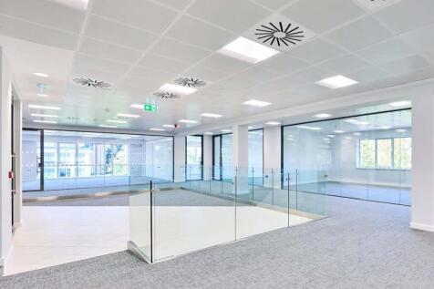 2100 FF The Crescent_Page_04_Image_0001.jpg