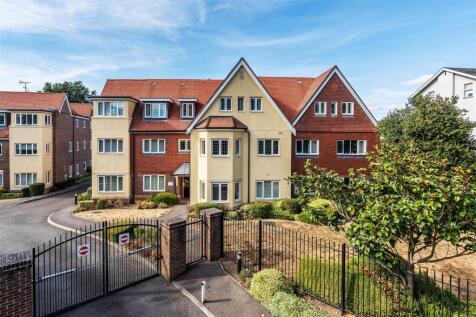 Flat-2-Ashcroft-Place-11.jpg