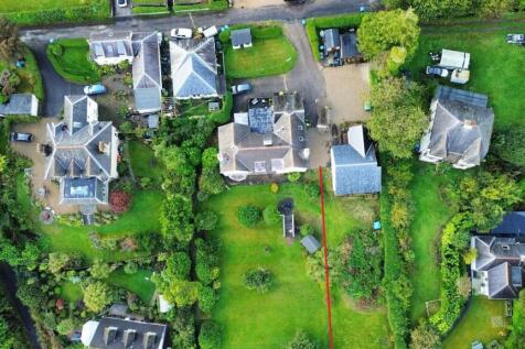 Aerial with boundary line