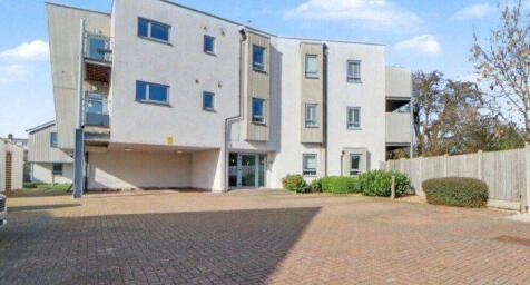 2 Bedroom 2nd Floor Flat