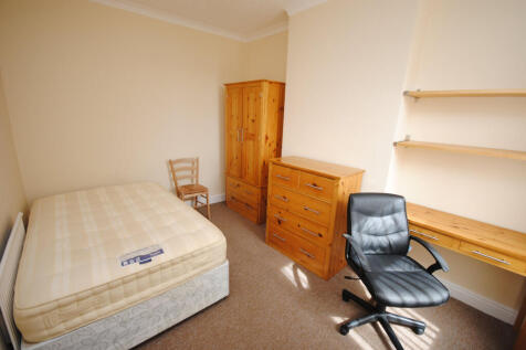 Leopold Street, Loughborough photo 4