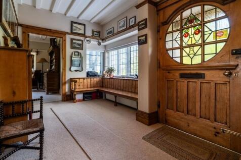 Entrance Porch &amp; Hallway