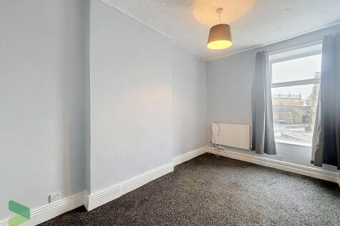 Hollins Grove Street, Darwen photo 3