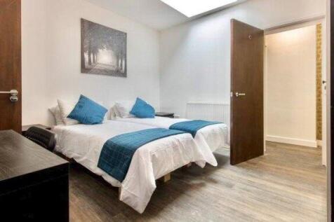 room-1-126-uxbridge-road-w12-8aa-994052
