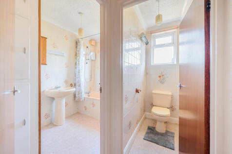 1333693-16-6891c9...