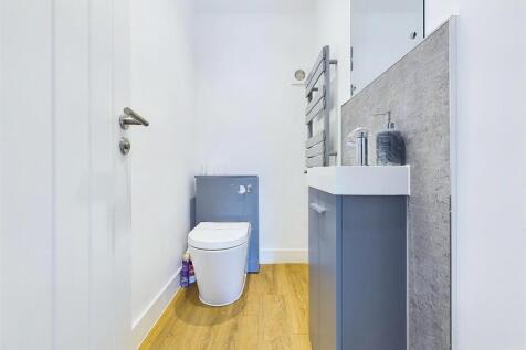 15 - 6 Bed HMO Filton.jpg