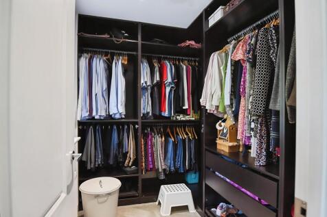Walk in Wardrobe