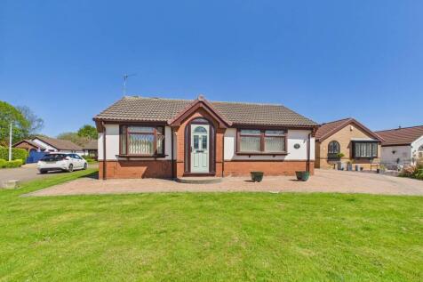 2 Bedroom Bungalow - detached for Sale