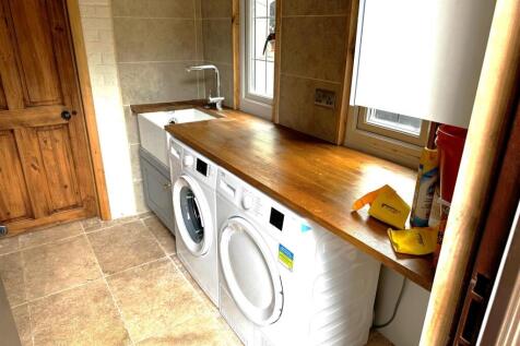 Utility Room.jpg
