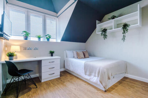 Studio flat on Flat 16, 160 Upper New Walk, Leicester, LE1, £862/mo