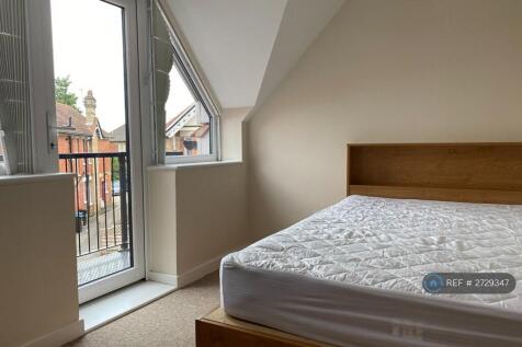 Bedroom &amp; Private Balcony