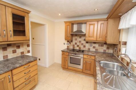 Hawthorn Walk, Beck Row, Bury St. Edmunds photo 3