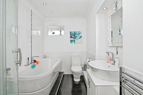 Scarcewater, Grampound Road, Truro, Cornwall, TR2 15