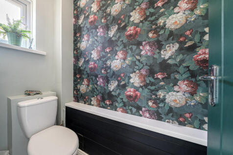 1320905-10-686e54...