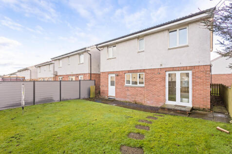 17 Harvie Gardens...