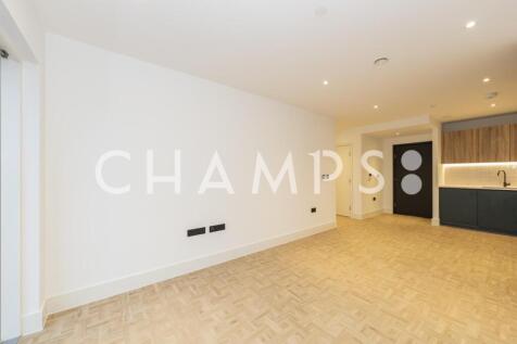 2 bed flat to rent Danvers Avenue, London SW11